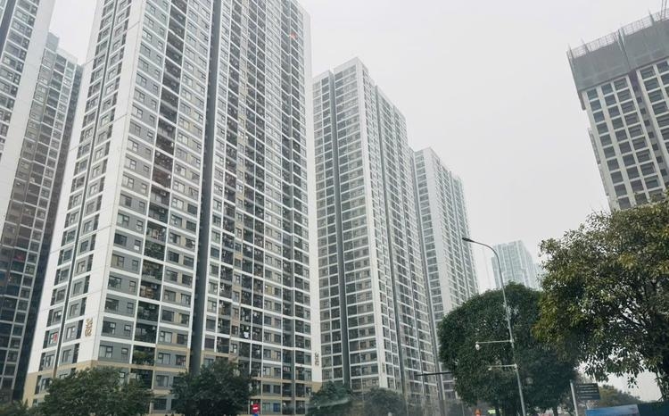 Giá Căn Hộ Thứ Cấp Hà Nội Tiếp Tục Tăng Cao, Thị Trường Tiềm Ẩn Nhiều Rủi Ro